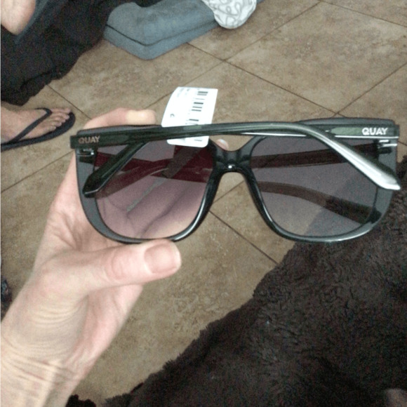 NEW ! Rare Quay Australia Green Ever After Oversized Sunglasses main image 5